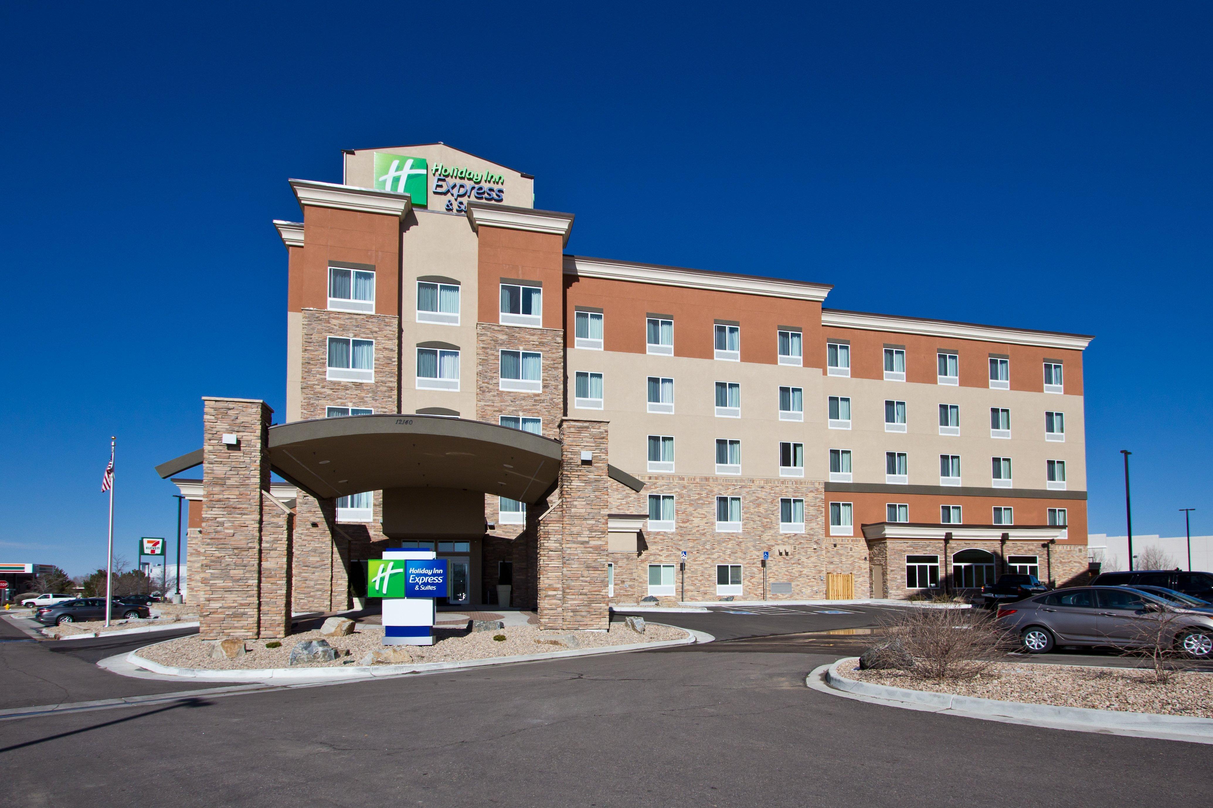 Holiday Inn Express And Suites Denver East Peoria Street, An Ihg Hotel Exterior foto